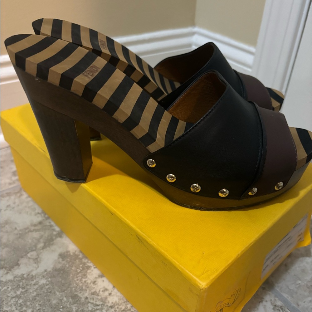 Fendi Platform Sandal 38.5